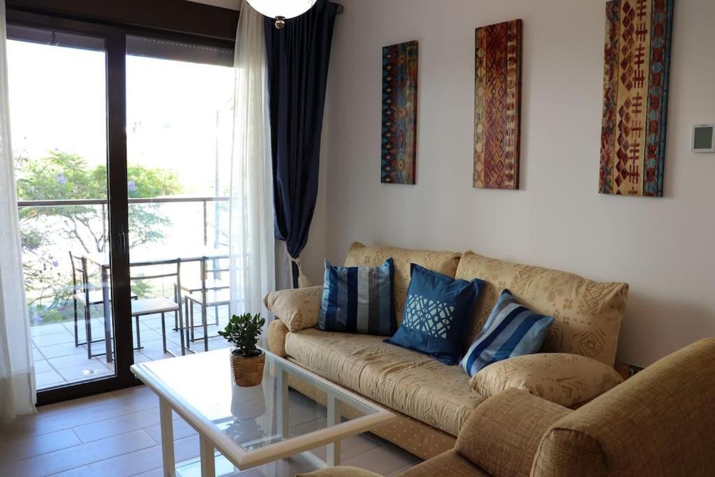 Oasis In With Parking 5min From The Apartamento